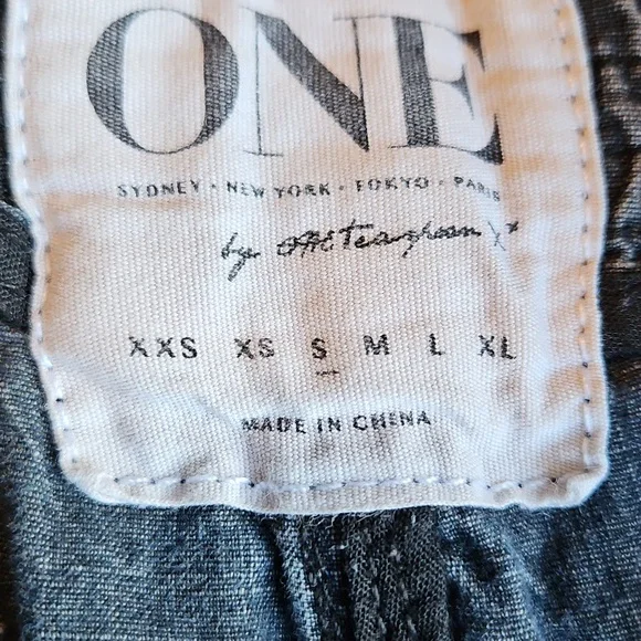 One Teaspoon RUNNER Shorts💙 - Picture 7 of 7